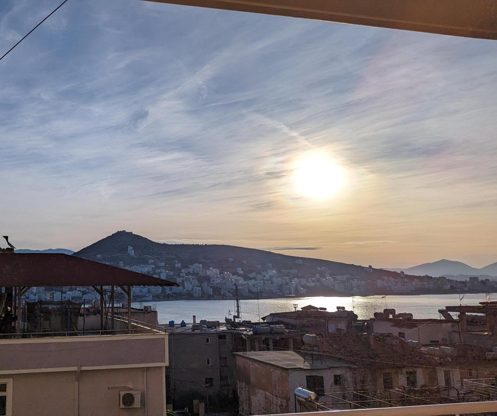 Sarah'S Apartments - 5 Min Walk To Beaches & Boulevard - Big Balcony! Sarandë Eksteriør billede